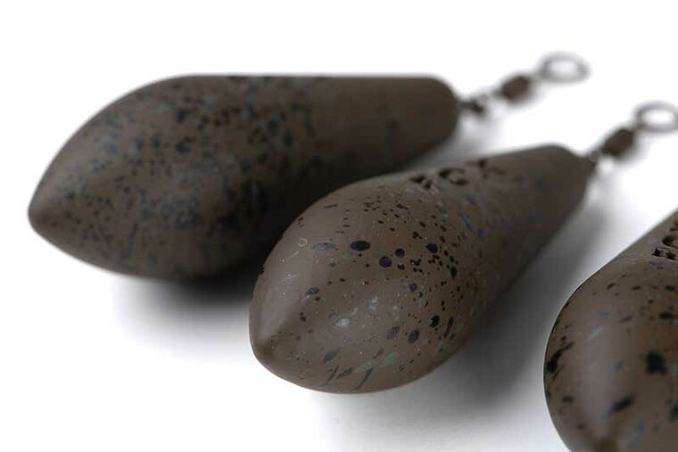 Camotex Distance leads Fox