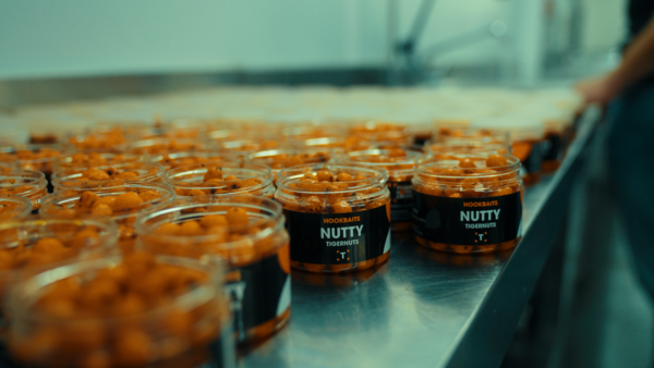 Gekleurde Tijgernoten Hookbaits: Uniek, Attractief & Onweerstaanbaar